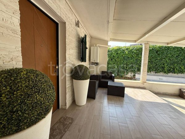 casa indipendente in vendita a Cassano delle Murge