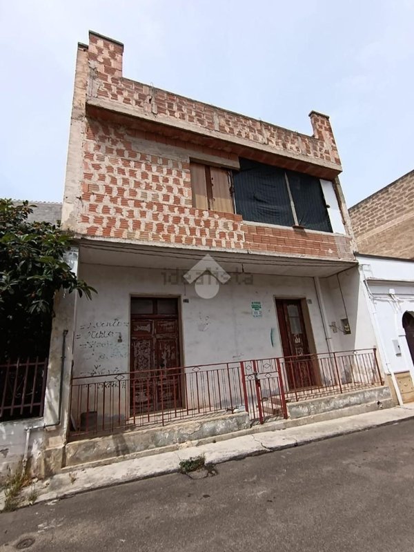 casa indipendente in vendita a Cassano delle Murge