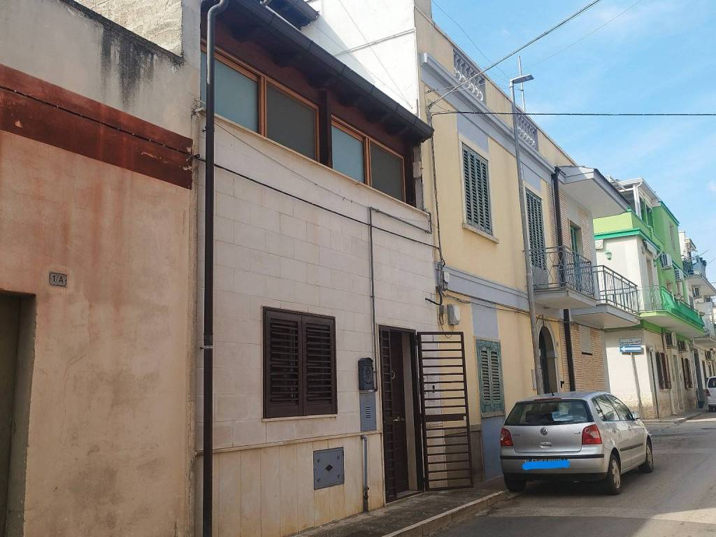 casa indipendente in vendita a Cassano delle Murge