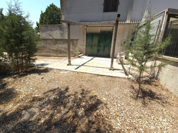 casa indipendente in vendita a Cassano delle Murge