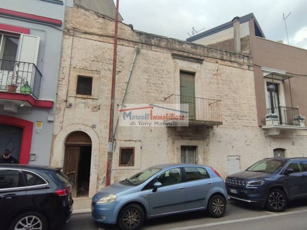 casa indipendente in vendita a Cassano delle Murge