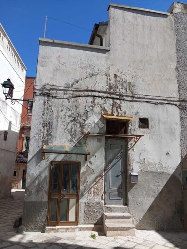 casa indipendente in vendita a Cassano delle Murge