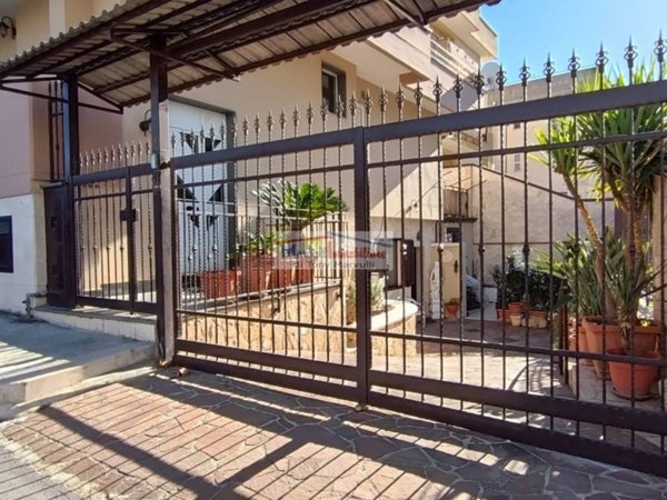 casa indipendente in vendita a Cassano delle Murge