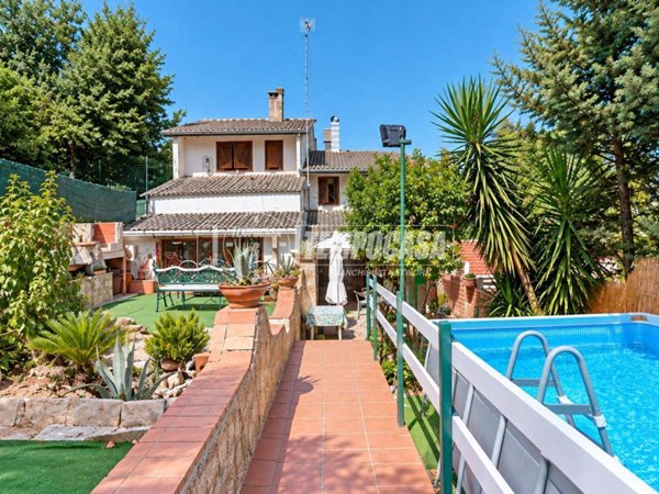 casa indipendente in vendita a Cassano delle Murge