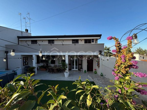 casa indipendente in vendita a Cassano delle Murge