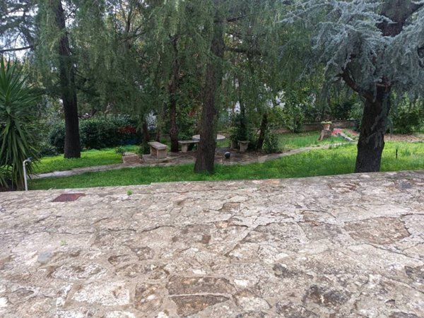 casa indipendente in vendita a Cassano delle Murge