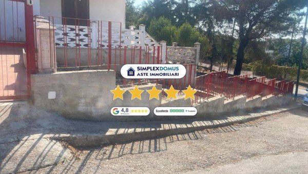 casa indipendente in vendita a Cassano delle Murge