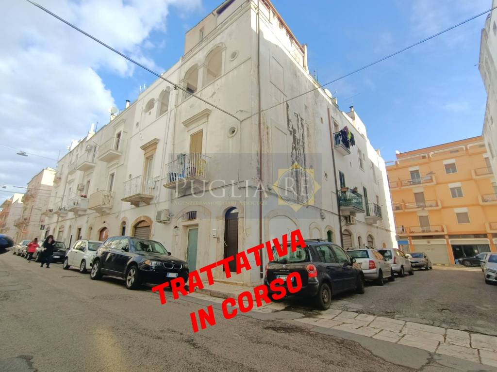 casa indipendente in vendita a Castellana Grotte