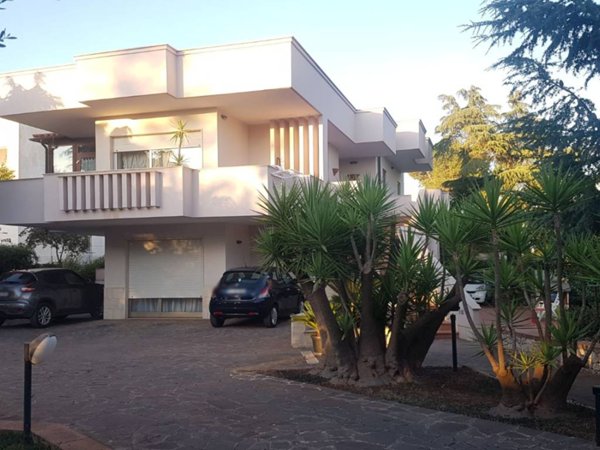 casa indipendente in vendita a Castellana Grotte