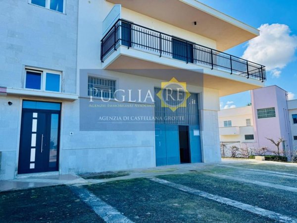 casa indipendente in vendita a Castellana Grotte