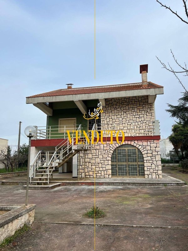 casa indipendente in vendita a Castellana Grotte