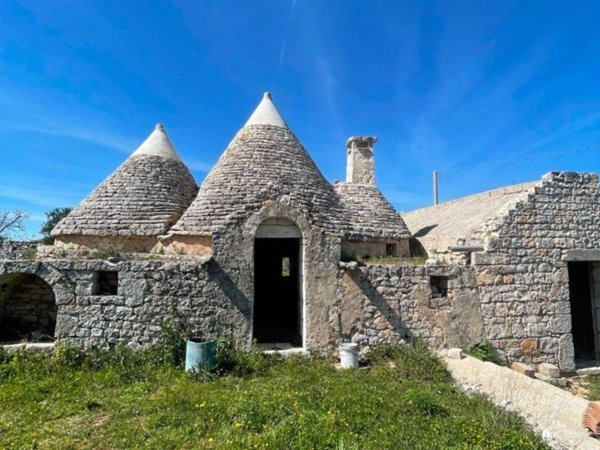 casa indipendente in vendita a Castellana Grotte