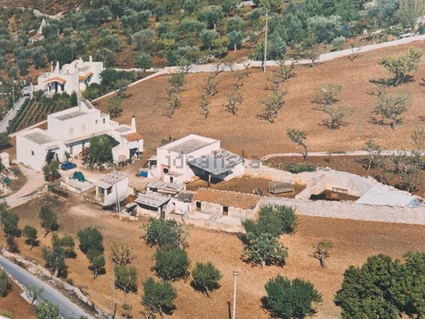 casa indipendente in vendita a Castellana Grotte
