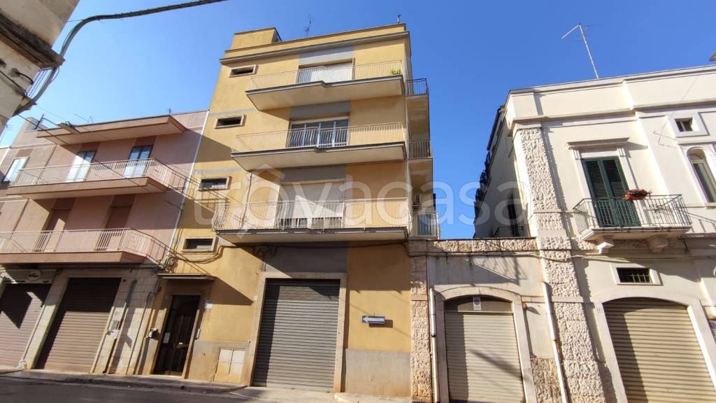 appartamento in vendita a Castellana Grotte