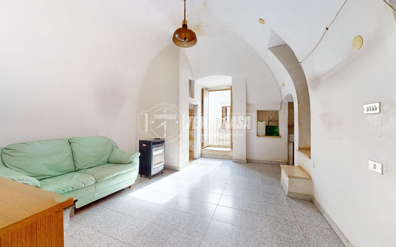casa indipendente in vendita a Castellana Grotte