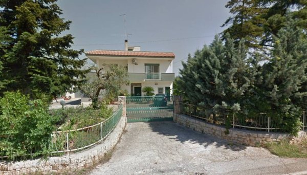 casa indipendente in vendita a Castellana Grotte