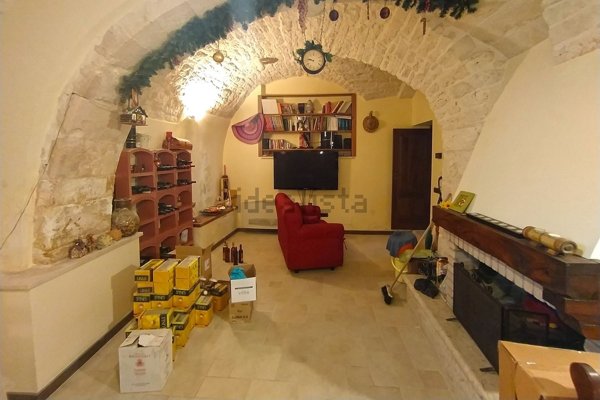 casa indipendente in vendita a Castellana Grotte