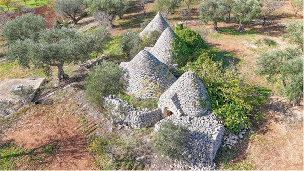 casa indipendente in vendita a Castellana Grotte
