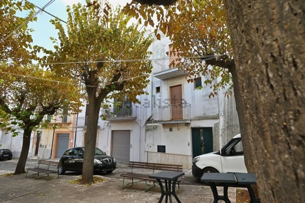 casa indipendente in vendita a Castellana Grotte