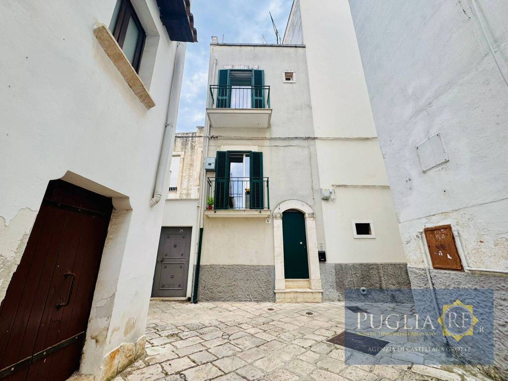 casa indipendente in vendita a Castellana Grotte