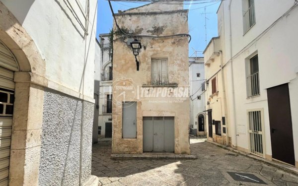 casa indipendente in vendita a Castellana Grotte