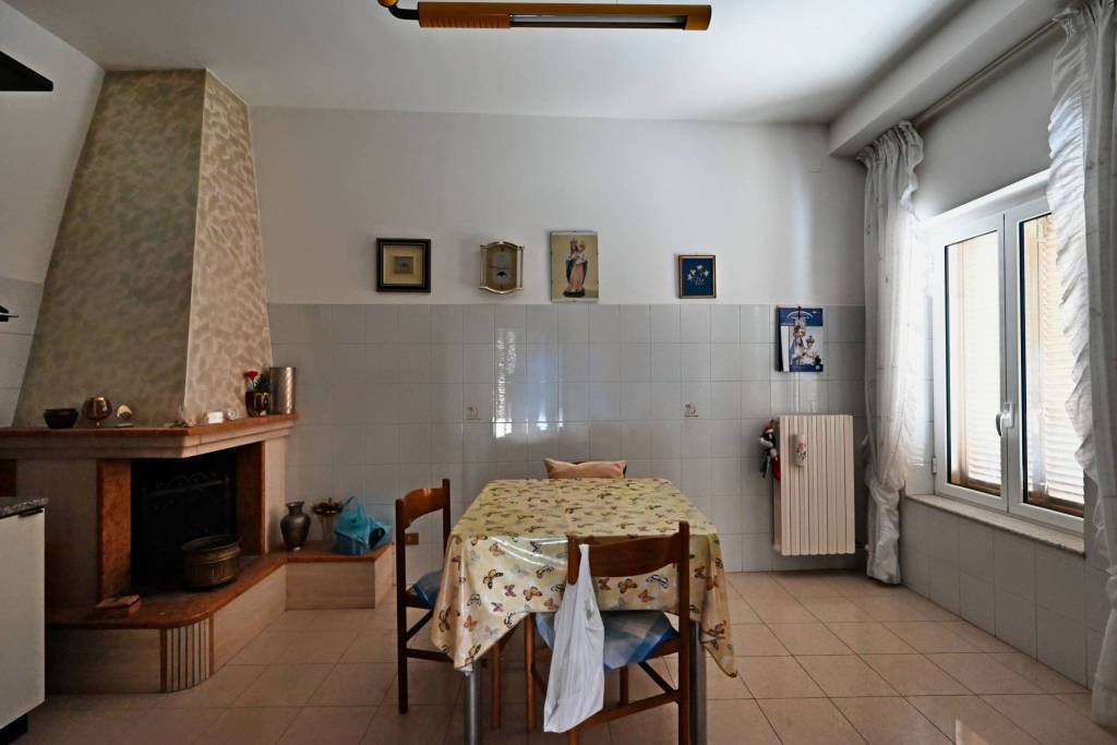 appartamento in vendita a Castellana Grotte
