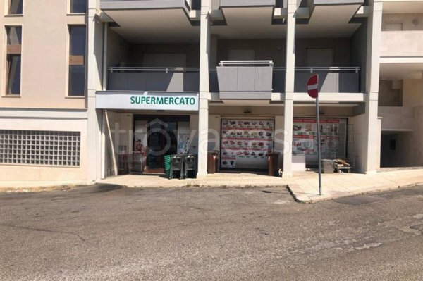 negozio in vendita a Castellana Grotte