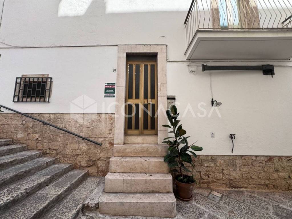 casa indipendente in vendita a Castellana Grotte