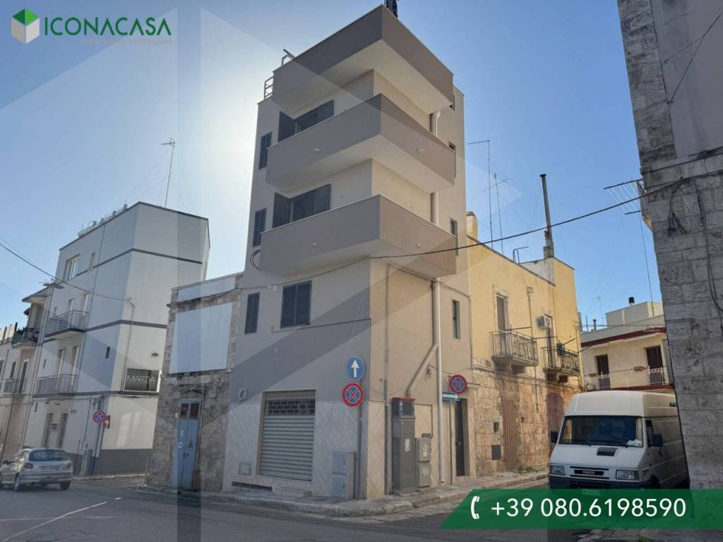 casa indipendente in vendita a Castellana Grotte