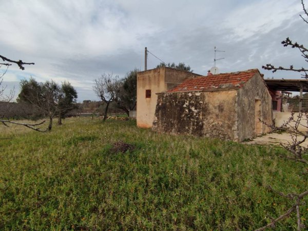 casa indipendente in vendita a Castellana Grotte
