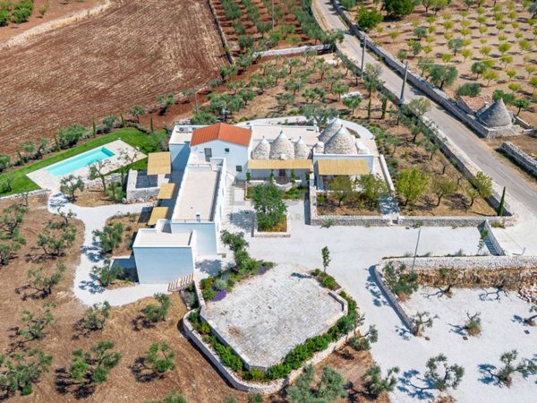 casa indipendente in vendita a Castellana Grotte