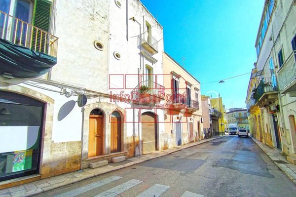 casa indipendente in vendita a Castellana Grotte