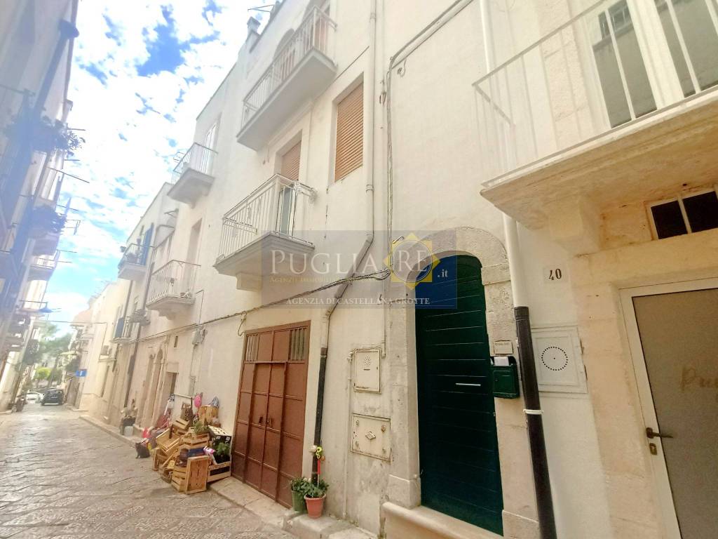 casa indipendente in vendita a Castellana Grotte