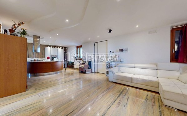 casa indipendente in vendita a Castellana Grotte