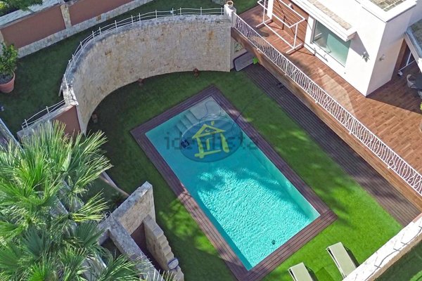 casa indipendente in vendita a Castellana Grotte