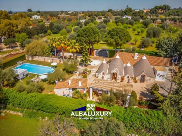 casa indipendente in vendita a Castellana Grotte