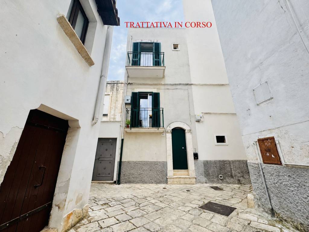 casa indipendente in vendita a Castellana Grotte