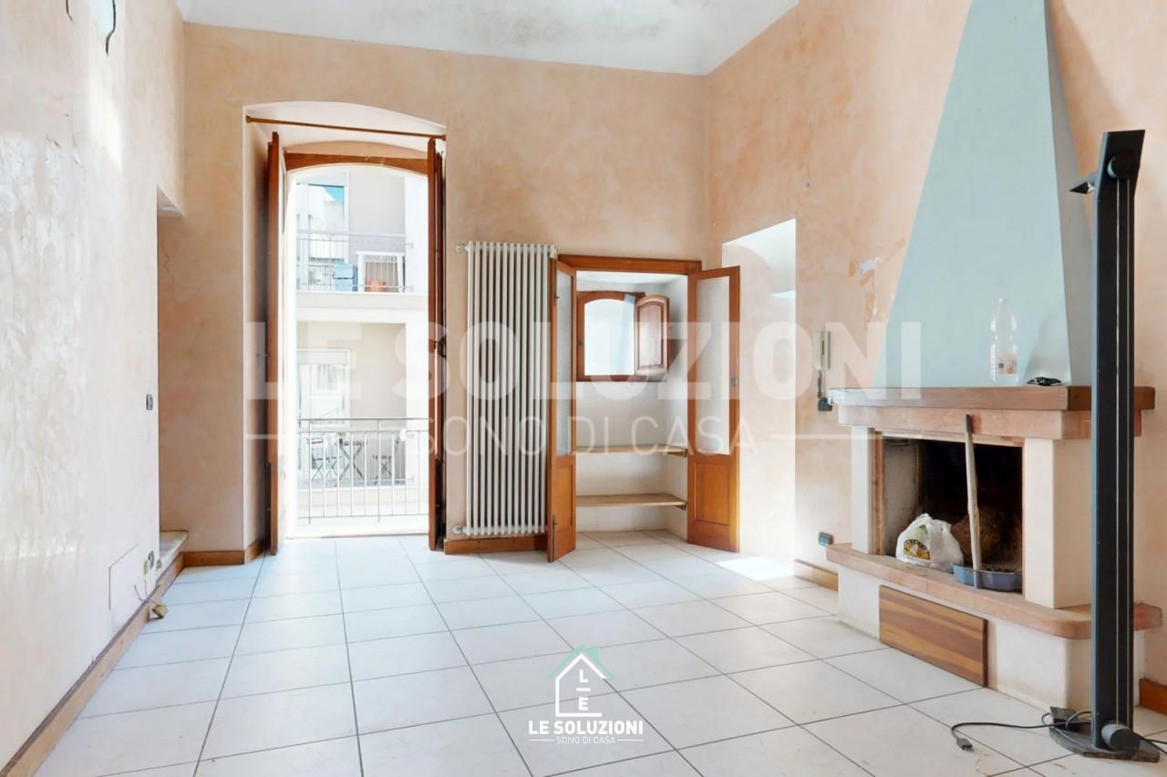 casa indipendente in vendita a Castellana Grotte