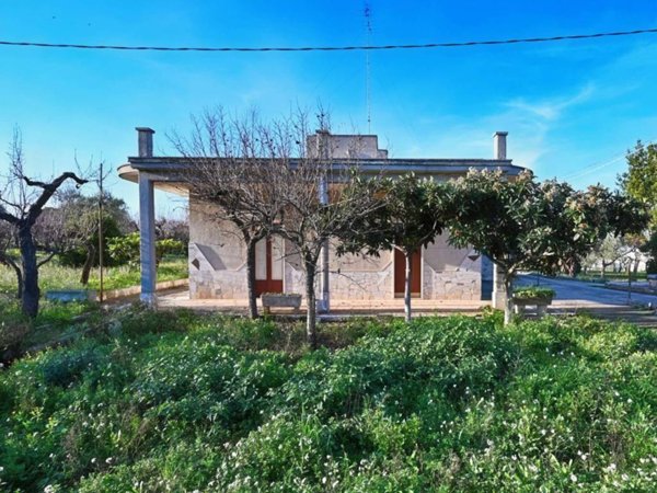 casa indipendente in vendita a Castellana Grotte