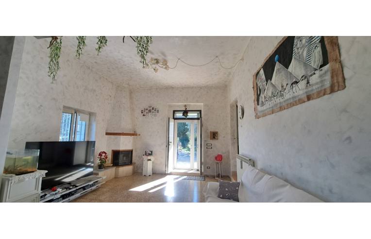 casa indipendente in vendita a Castellana Grotte