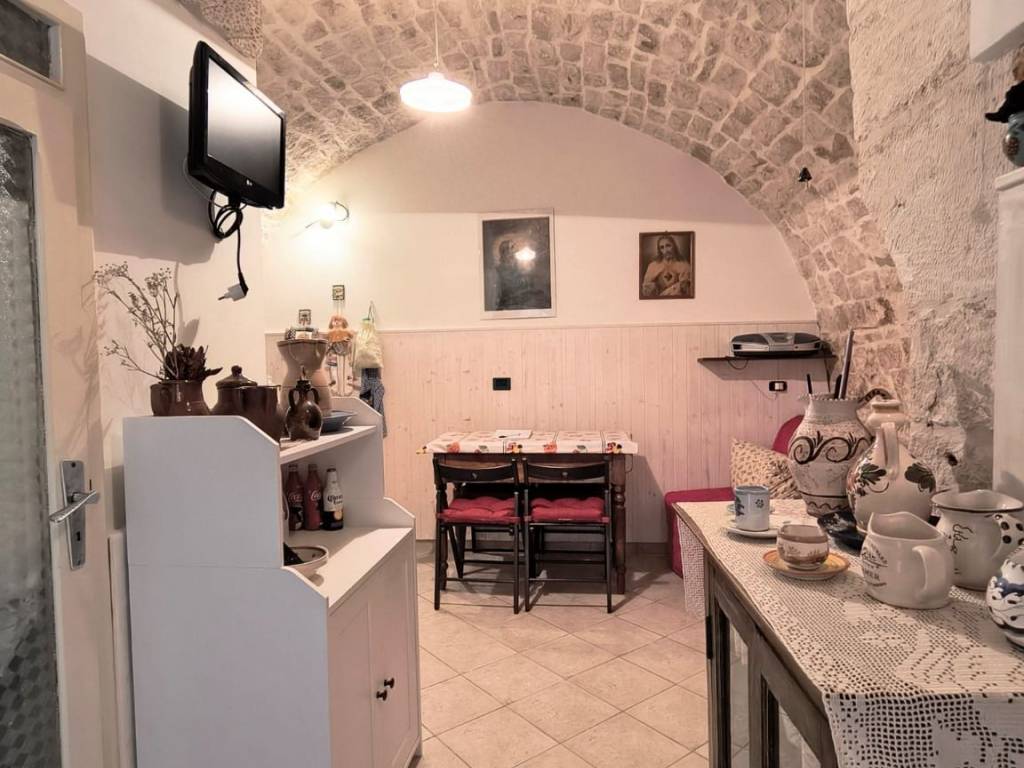casa indipendente in vendita a Castellana Grotte