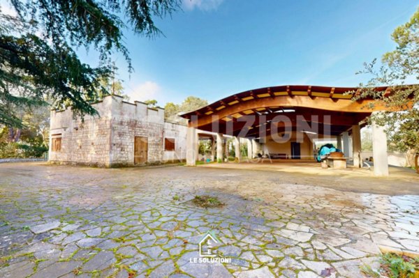 casa indipendente in vendita a Castellana Grotte