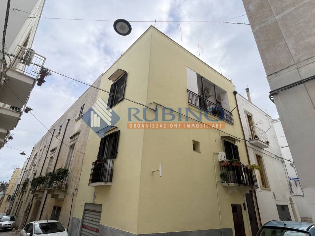 casa indipendente in vendita a Castellana Grotte