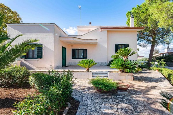 casa indipendente in vendita a Castellana Grotte