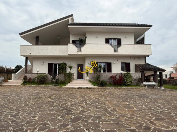 casa indipendente in vendita a Castellana Grotte