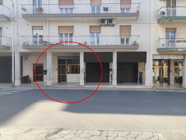 ufficio in vendita a Castellana Grotte