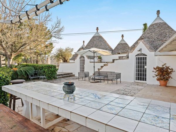 casa indipendente in vendita a Castellana Grotte