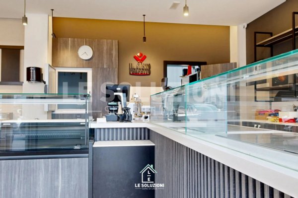 negozio in vendita a Castellana Grotte