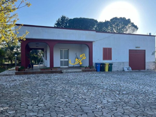 casa indipendente in vendita a Castellana Grotte