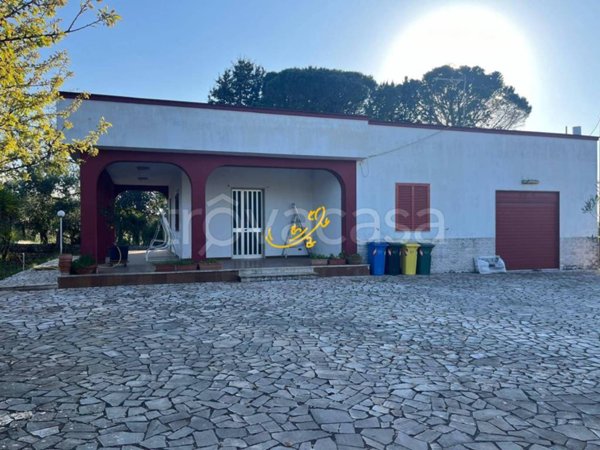 casa indipendente in vendita a Castellana Grotte